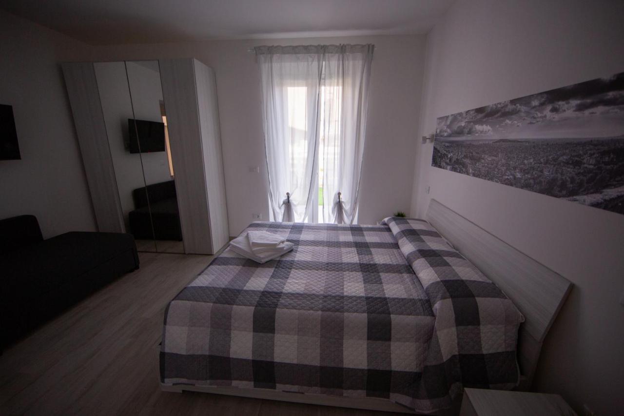 Aria Di Mare Bed and Breakfast Martinsicuro Buitenkant foto