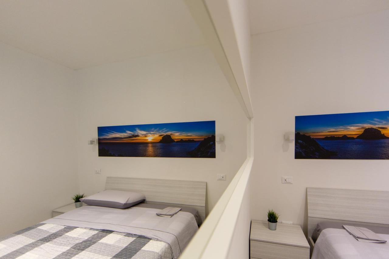 Aria Di Mare Bed and Breakfast Martinsicuro Buitenkant foto